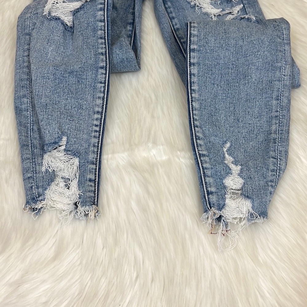 ✨SOLD✨American Eagle Next Level Hi Rise Jegging Distressed - Picture 5 of 8